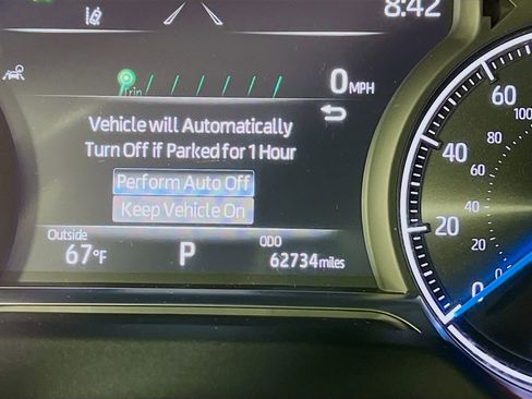 Certified 2021 Toyota Venza XLE w/ Softex Package AWD/4WD image 13