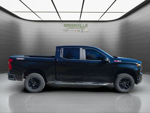 Used 2020 Chevrolet Silverado 1500 LT Trail Boss image 10