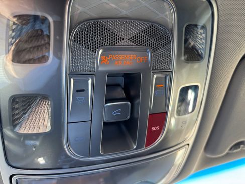 Used 2025 Genesis GV80 2.5T Advanced image 31