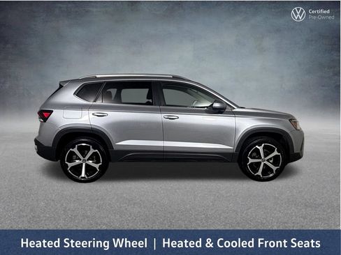 Used 2025 Volkswagen Taos SEL AWD/4WD image 13