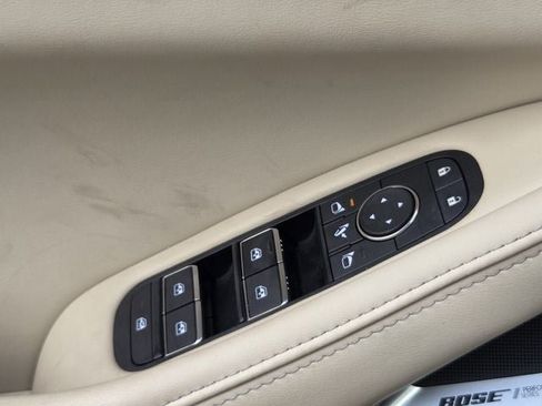 Used 2023 INFINITI QX60 Luxe w/ Performance Audio Package AWD/4WD image 39