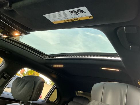 Used 2024 Mercedes-Benz S 580e 4MATIC Sedan image 26