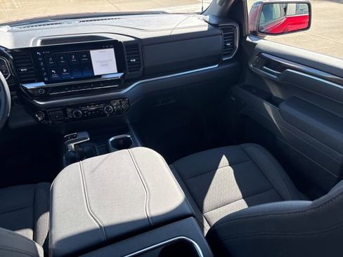 Used 2025 Chevrolet Silverado 1500 RST image 27