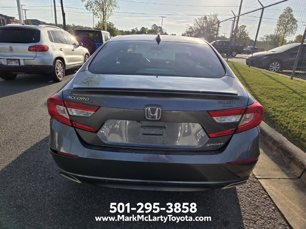 Used 2018 Honda Accord Sport image 5