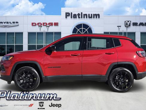 New 2026 Jeep Compass Latitude image 3