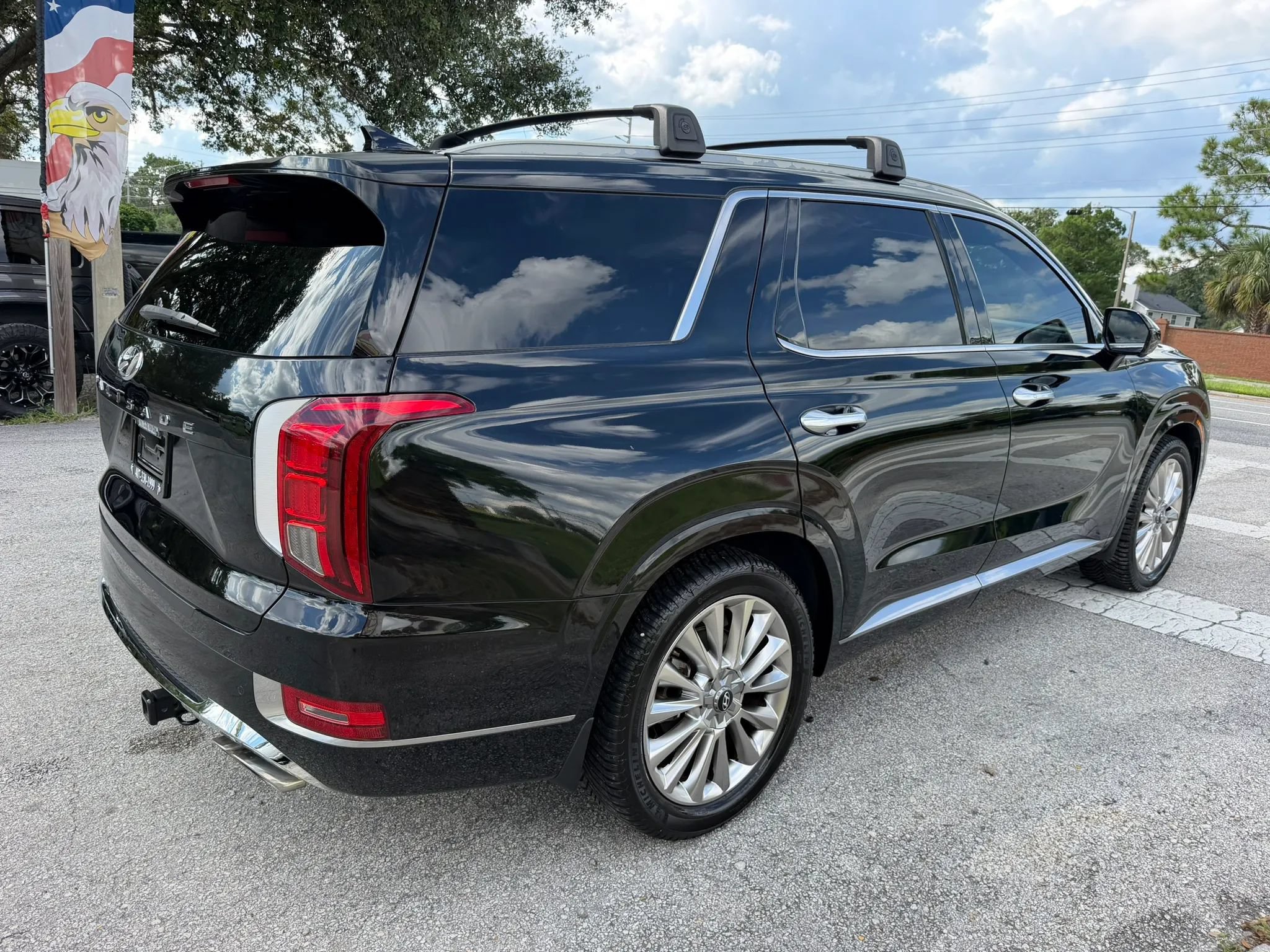 Used 2020 Hyundai Palisade Limited FWD image 6