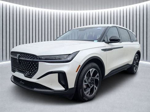 New 2026 Lincoln Nautilus Premier w/ Jet Appearance Package image 6