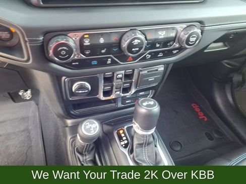 Used 2024 Jeep Wrangler High Altitude image 24