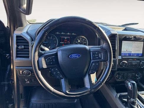 Used 2019 Ford F150 XLT w/ Equipment Group 302A Luxury AWD/4WD image 13