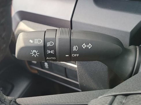 New 2026 Toyota 4Runner SR5 AWD/4WD image 11
