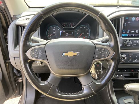 Used 2016 Chevrolet Colorado Z71 image 13