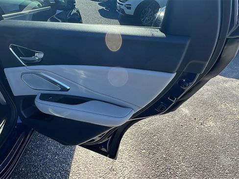 Used 2019 Acura RDX AWD w/ Advance Package image 19