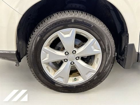 Used 2016 Subaru Forester 2.5i Limited w/ Popular Package #2 image 32