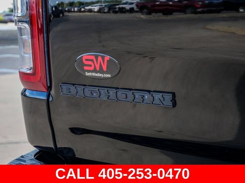 Used 2022 RAM 1500 Big Horn AWD/4WD image 12