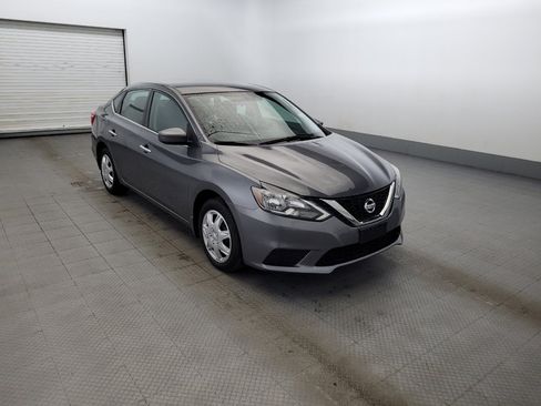 Used 2017 Nissan Sentra S FWD image 13