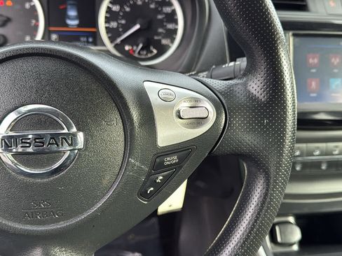 Used 2019 Nissan Sentra S image 15