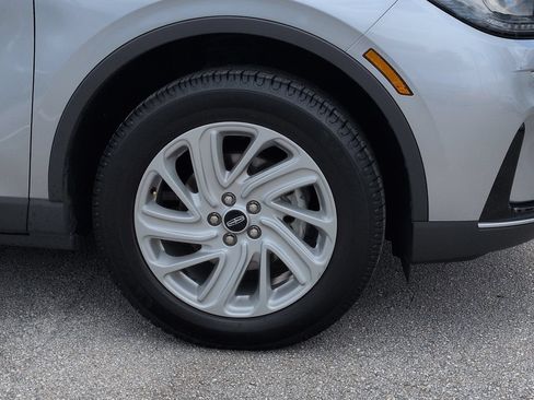 Certified 2023 Lincoln Corsair FWD image 11