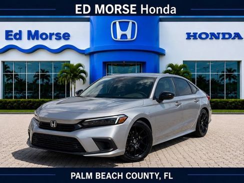 Used 2024 Honda Civic Sport image 1