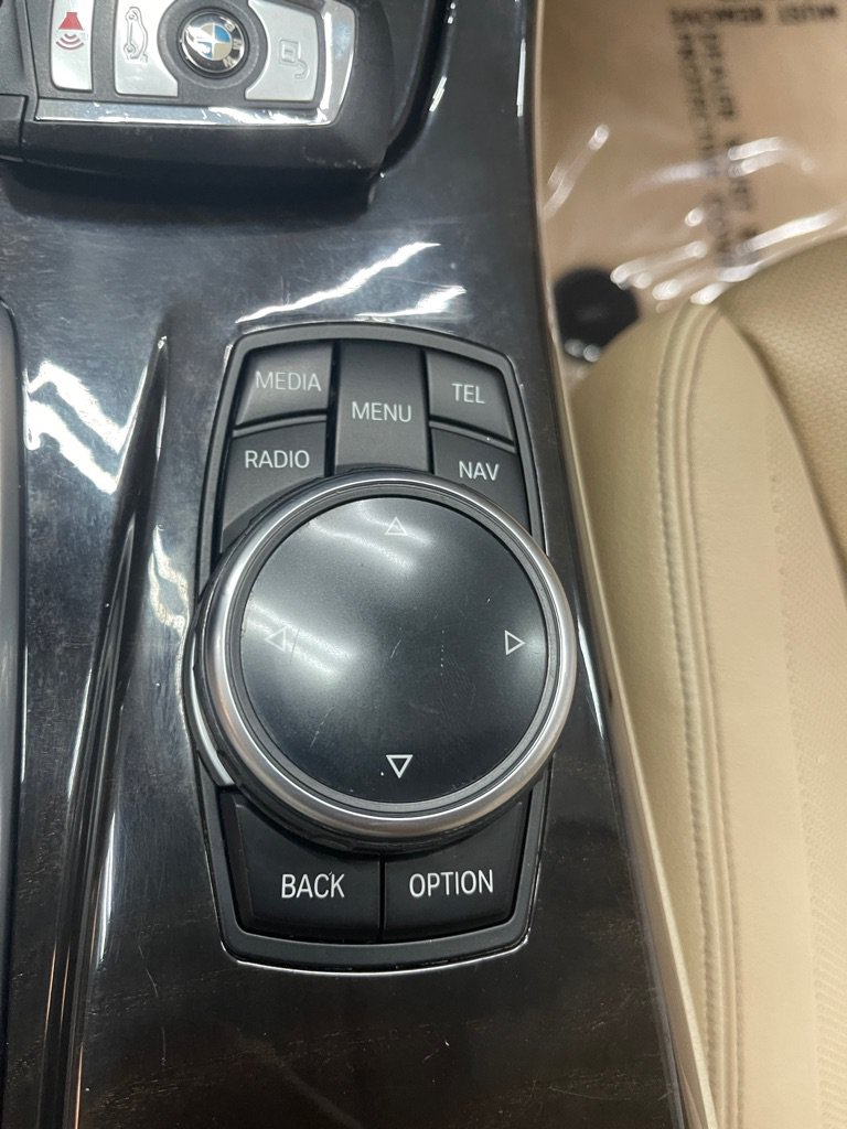 Used 2014 BMW 528i Sedan RWD image 28