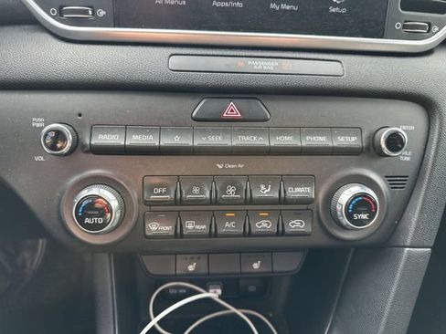 Used 2020 Kia Sportage LX w/ LX Popular Package AWD/4WD image 18