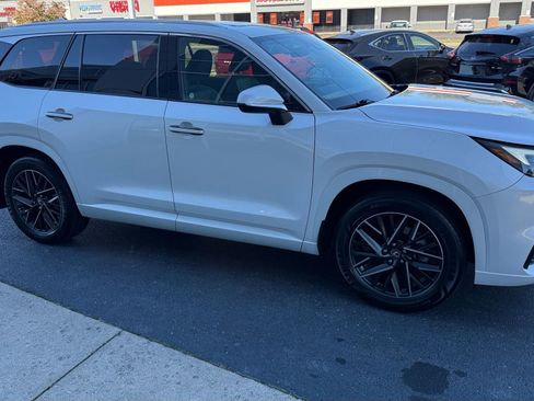 Used 2024 Lexus TX 350 AWD image 7