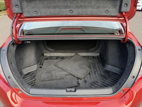 Used 2020 Honda Civic LX image 11