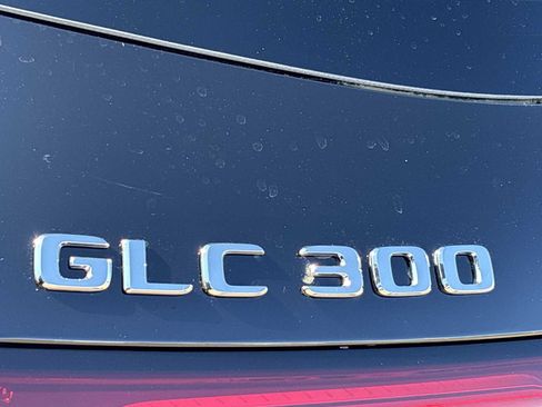 New 2026 Mercedes-Benz GLC 300 image 11