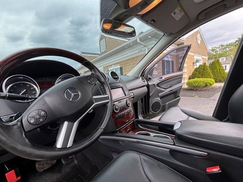Used 2010 Mercedes-Benz GL 450 4MATIC image 8