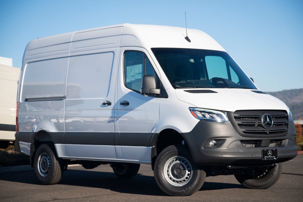 New 2026 Mercedes-Benz Sprinter 2500 image 3