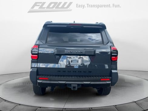 Used 2026 Toyota 4Runner SR5 RWD image 8
