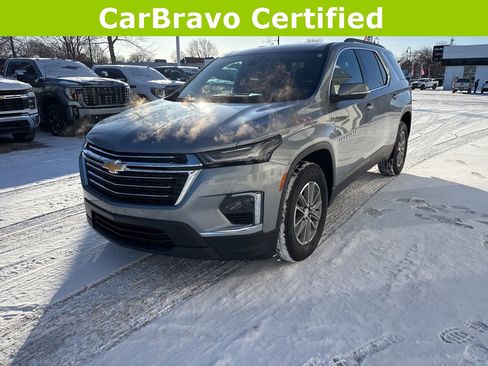 Certified 2023 Chevrolet Traverse LT image 1