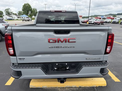 Used 2024 GMC Sierra 1500 Elevation AWD/4WD image 4