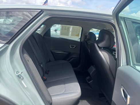 Used 2025 Kia K4 FWD image 24