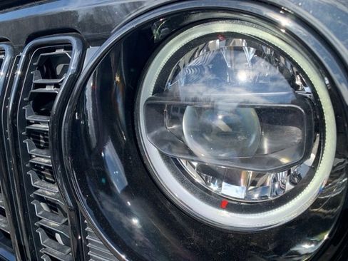 New 2024 Jeep Wrangler Unlimited Sport image 12