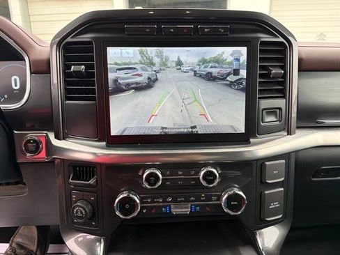 Used 2022 Ford F150 Lariat w/ Equipment Group 502A High AWD/4WD image 18
