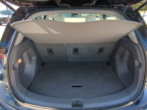 Used 2020 Chevrolet Bolt Premier w/ Infotainment Package image 24