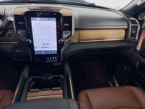 Used 2023 RAM 3500 Limited image 24