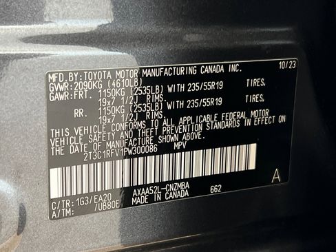 Certified 2023 Toyota RAV4 XLE Premium image 28