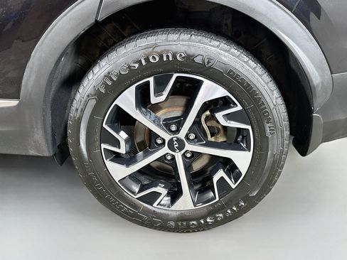 Used 2023 Kia Sportage EX AWD/4WD image 29