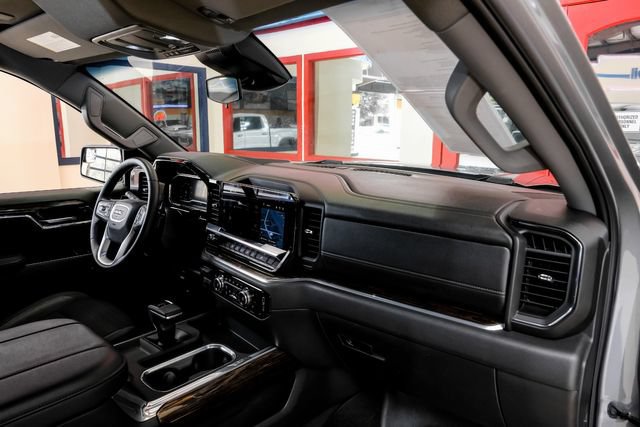 Used 2025 GMC Sierra 1500 Elevation AWD/4WD image 12