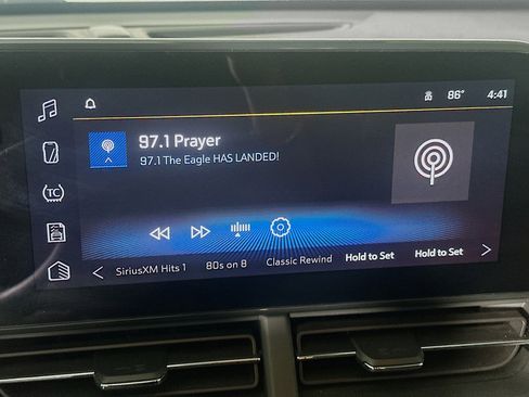 Used 2025 Chevrolet Trax LT image 21