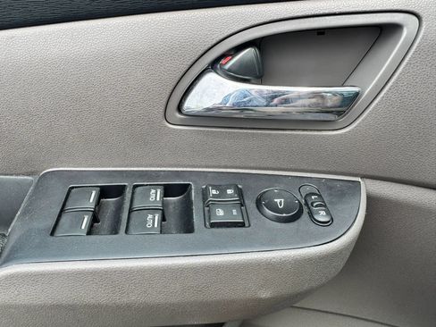 Used 2014 Honda Odyssey EX-L image 37