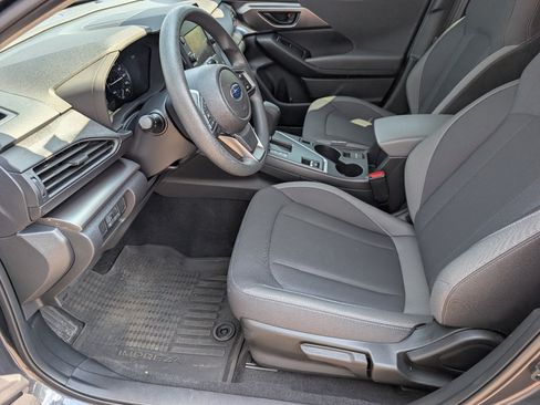 Used 2025 Subaru Impreza 2.0i AWD/4WD image 10