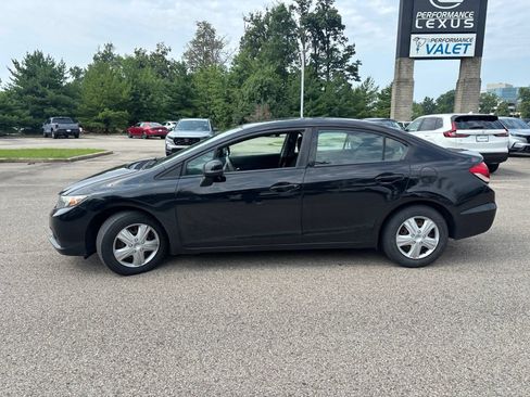 Used 2013 Honda Civic LX image 3
