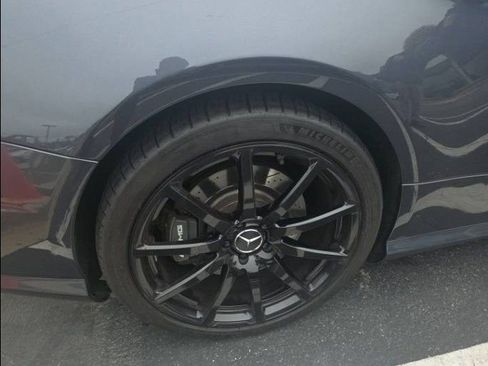 Used 2013 Mercedes-Benz SL 63 AMG image 5