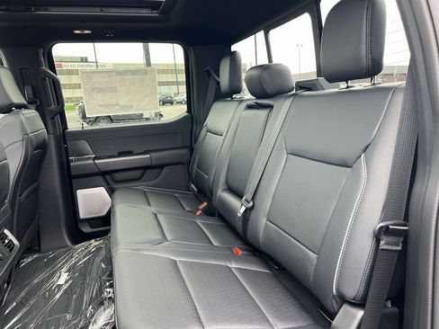 New 2026 Ford F150 Lariat w/ Equipment Group 502A High image 25