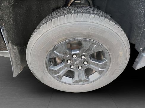 Used 2017 Chevrolet Silverado 1500 LT image 30