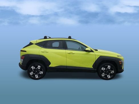 Used 2024 Hyundai Kona SEL image 9