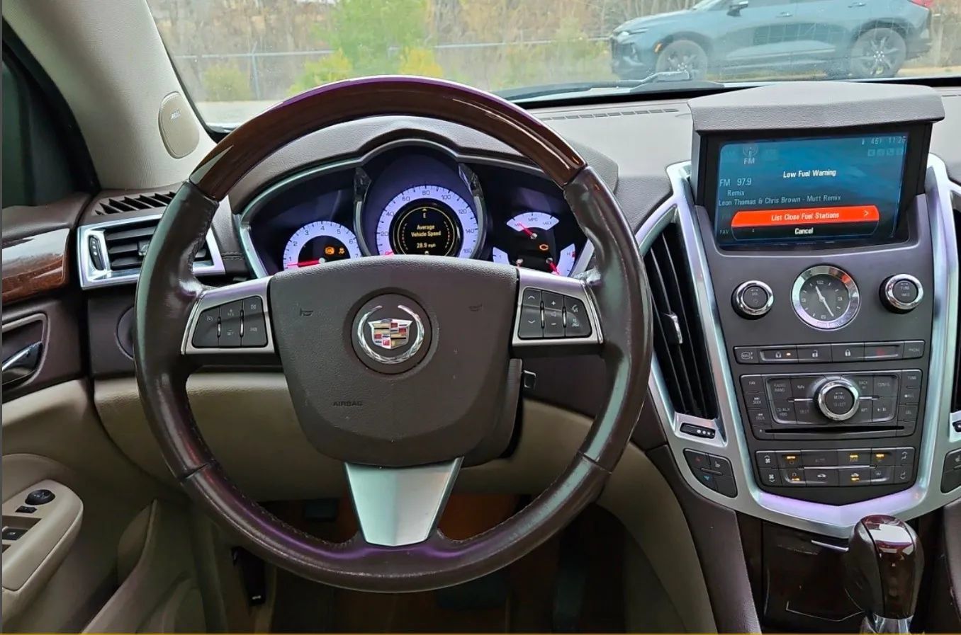 Used 2011 Cadillac SRX Luxury FWD image 7