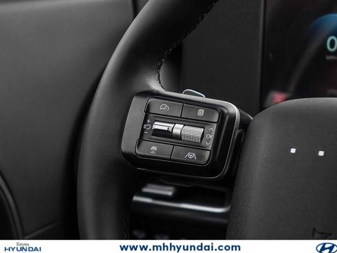 New 2026 Hyundai Ioniq 9 Limited AWD/4WD image 18